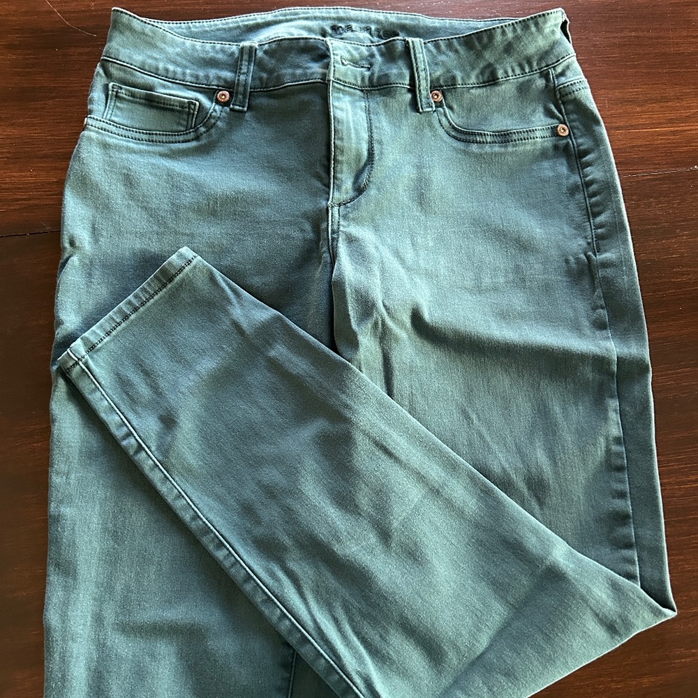 Old Navy Pixie Ankle Pants Hunter Green - Size S-M